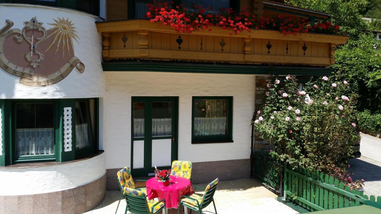 Appartementhaus Zillertal By Piaunddirk Finkenberg Phòng bức ảnh
