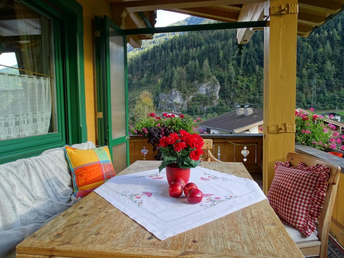 Appartementhaus Zillertal By Piaunddirk Finkenberg Ngoại thất bức ảnh